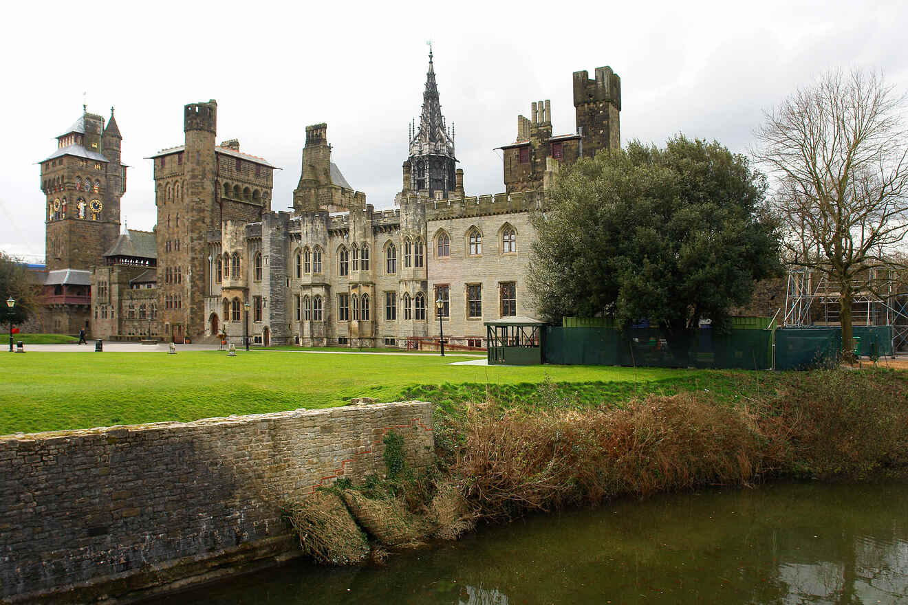 Cardiff Castle in the city center which is the best neighborhood where to stay in Cardiff for the first time